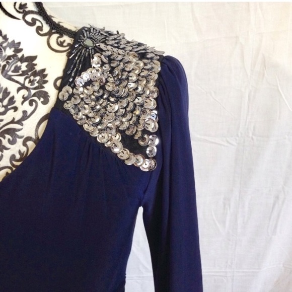 B. Darlin One Shoulder Bell Sleeve Dress - Picture 3 of 4